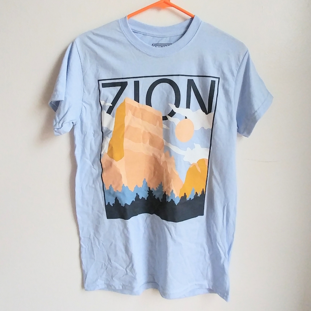 Zion National Park Retro-Style Unisex T-Shirt S